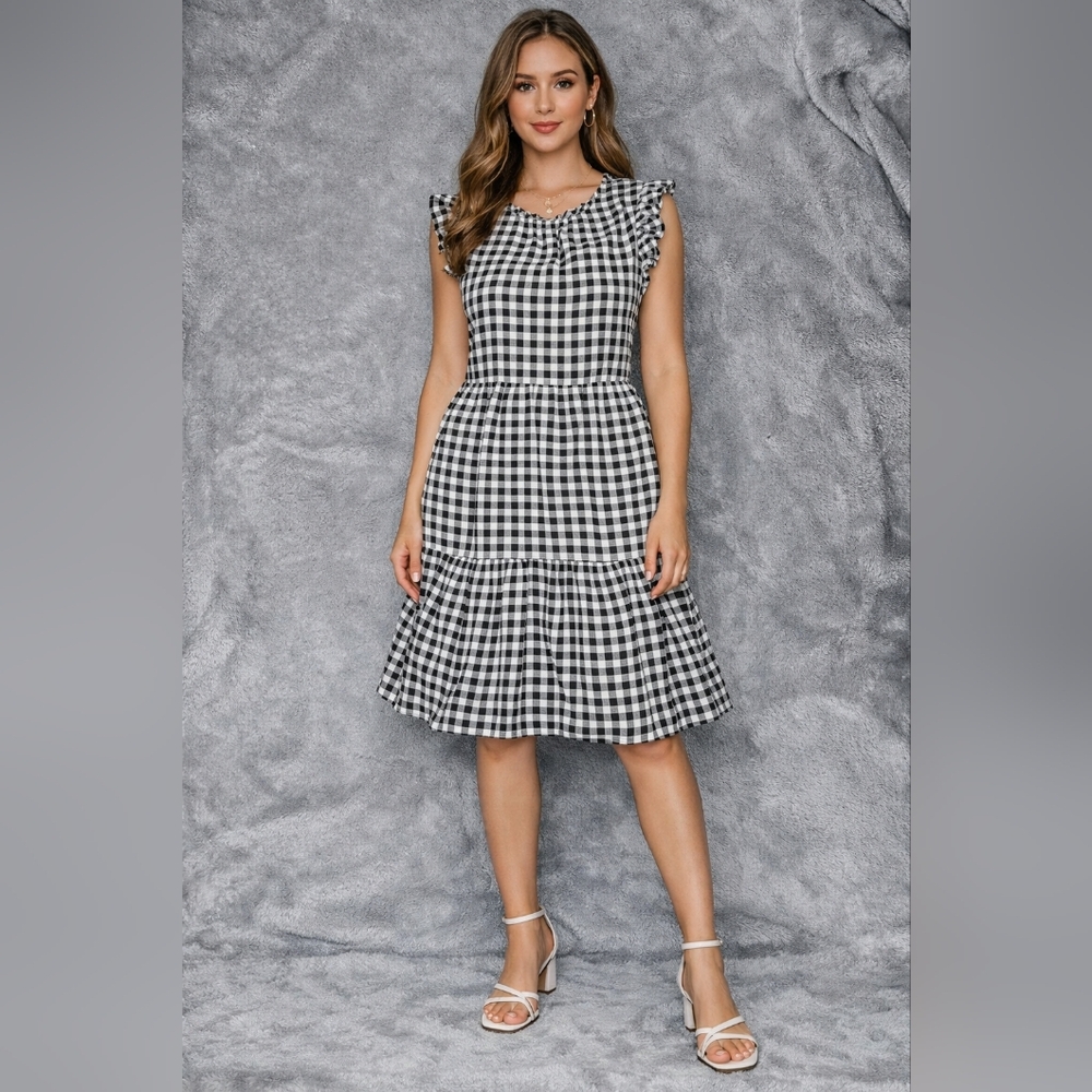 SHEIN Black White Gingham Tiered Mini Dress Sleeveless Size M
